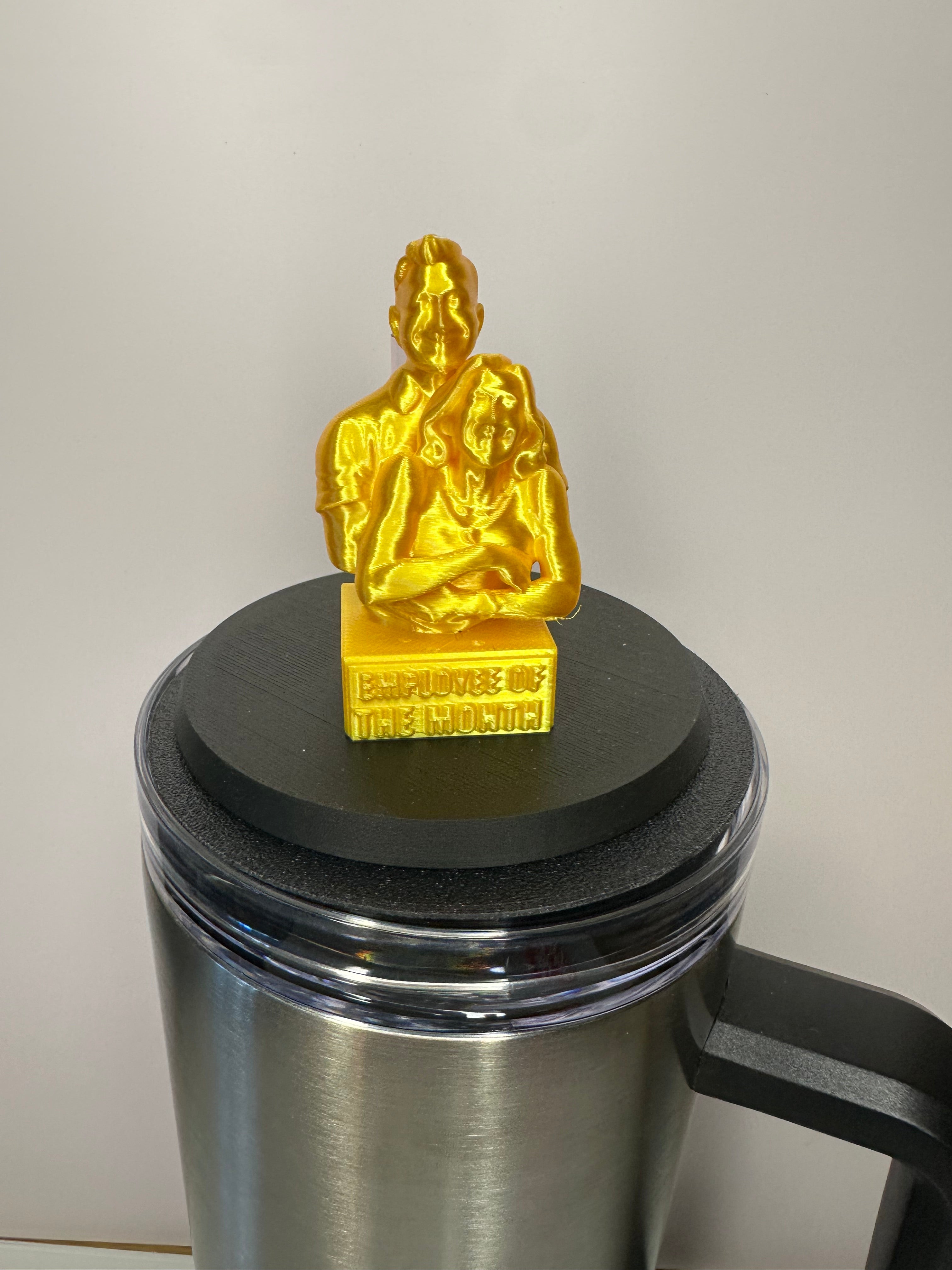 Tumbler Toppers: Coldplay Couple Not Having An Affair