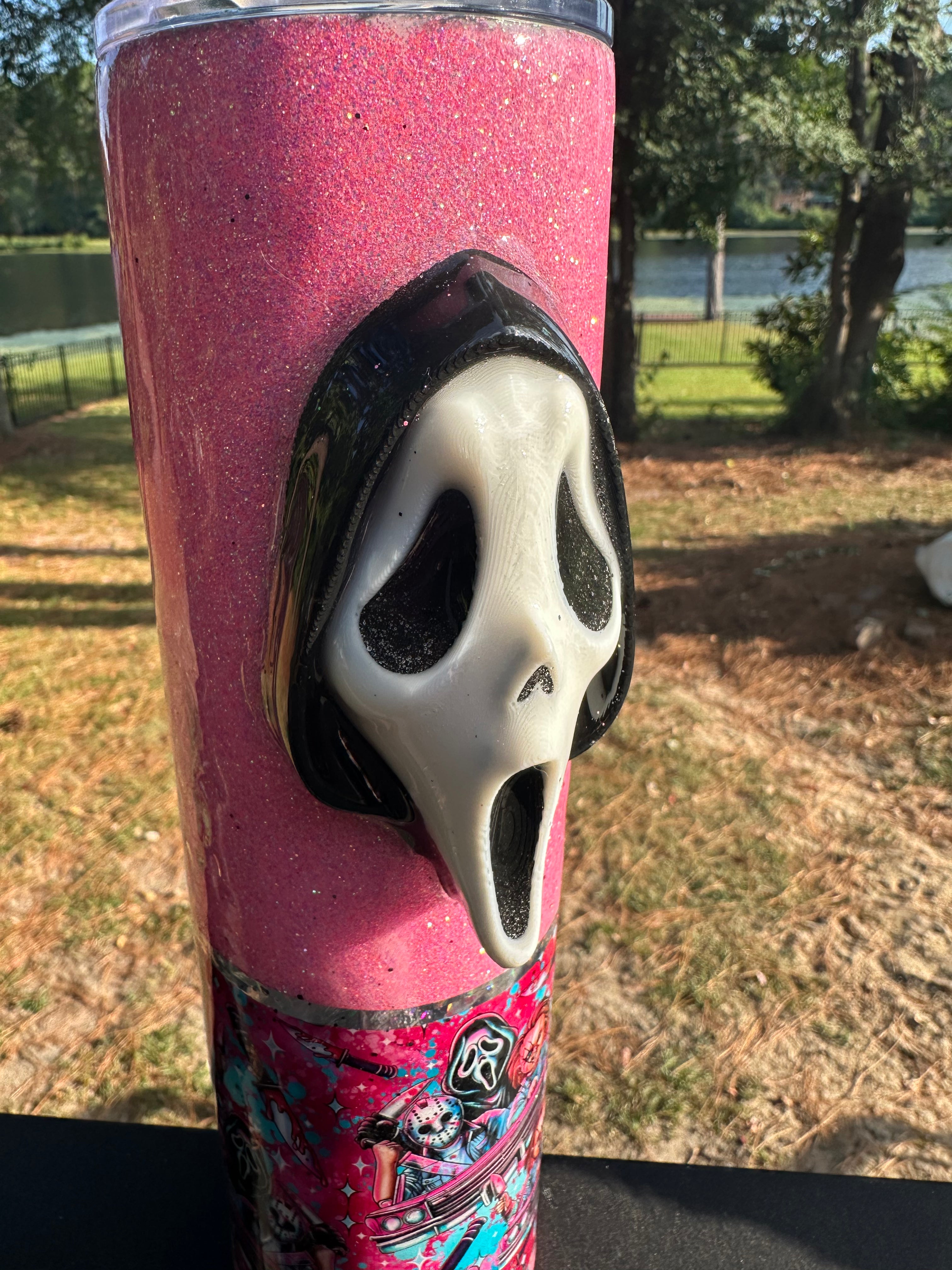 Tumbler Shield: Scream Ghost Face