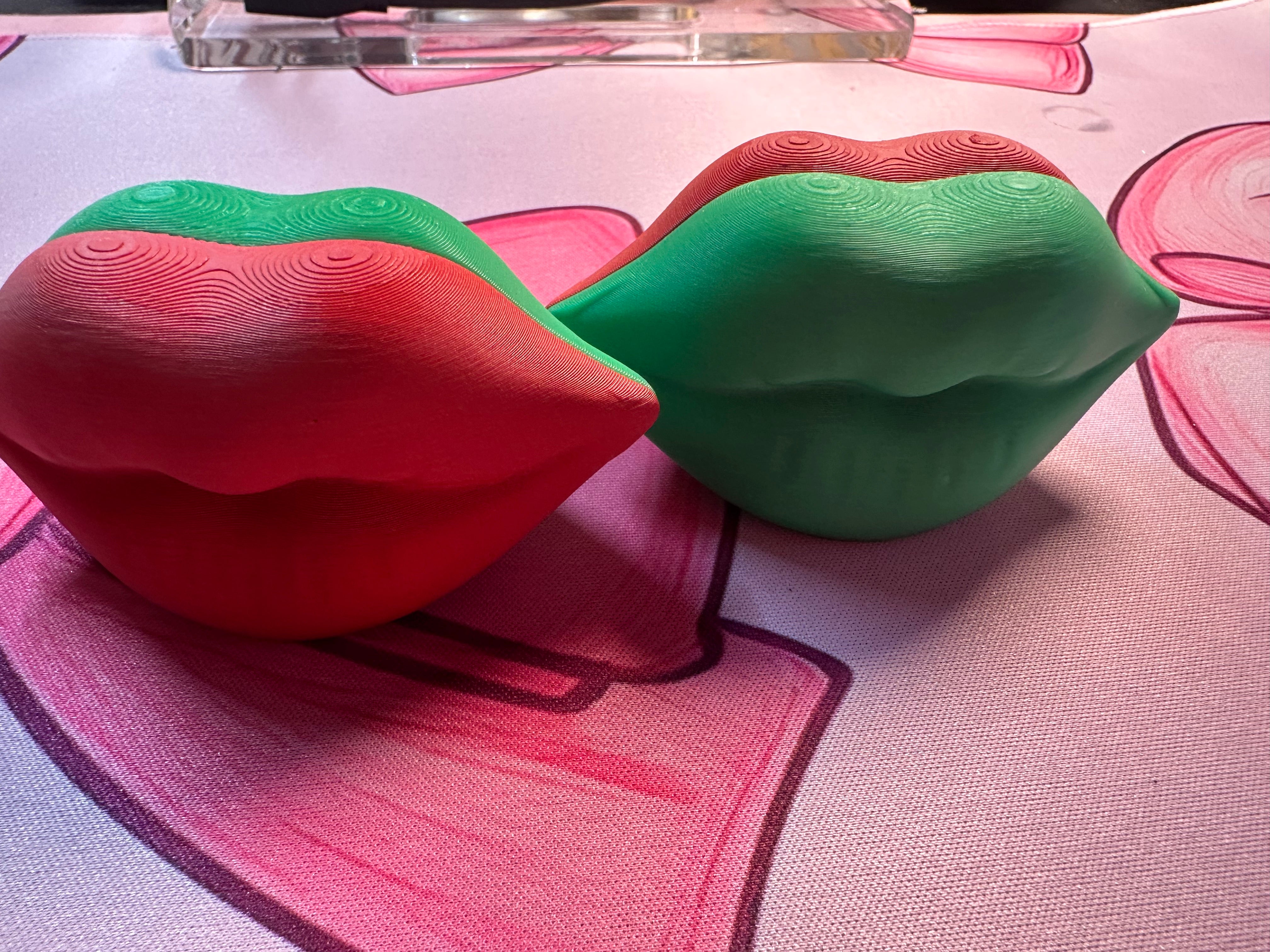 Tumbler Toppers: Lips