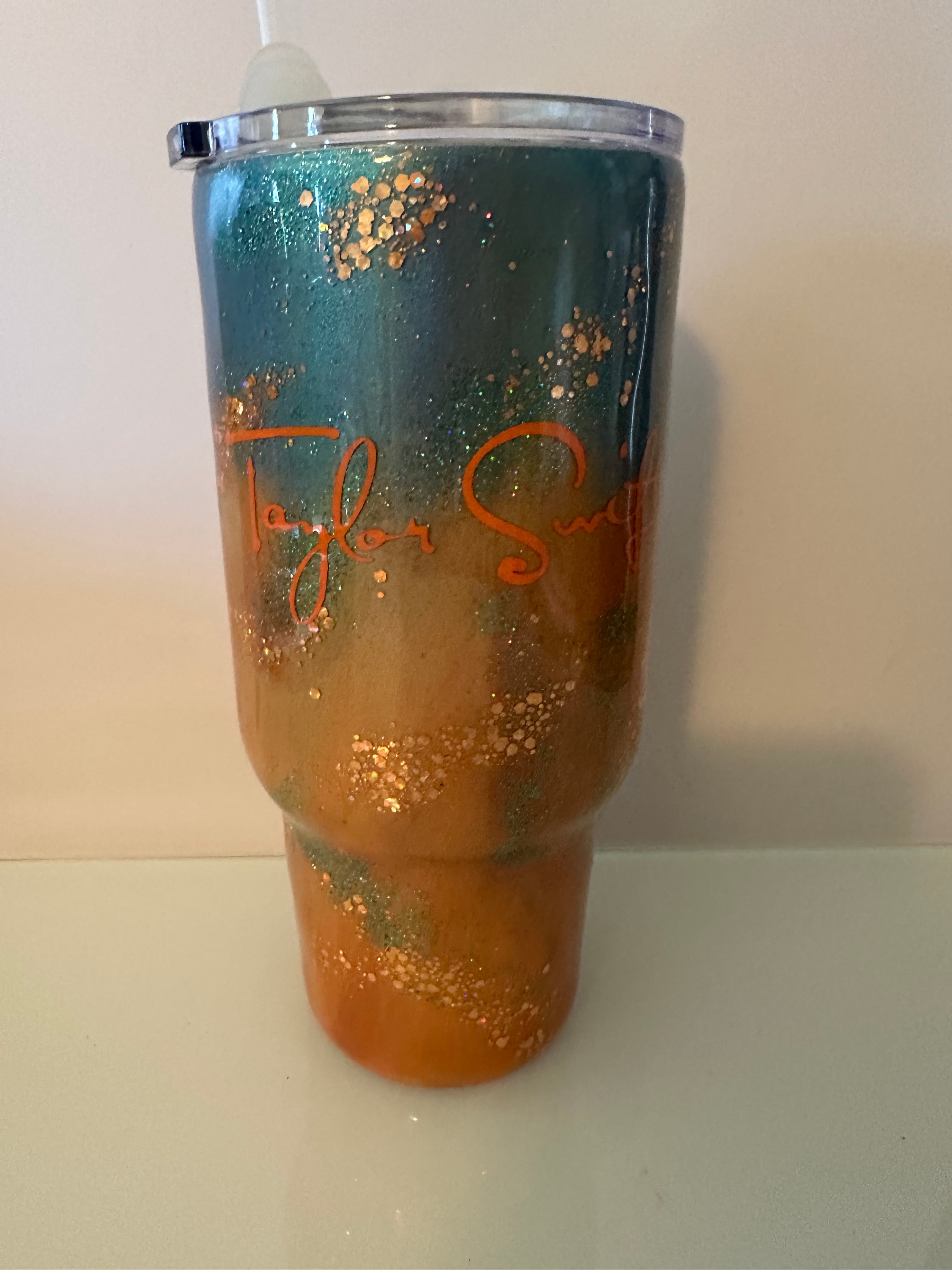 24 oz Tumbler Showgirl swiftie