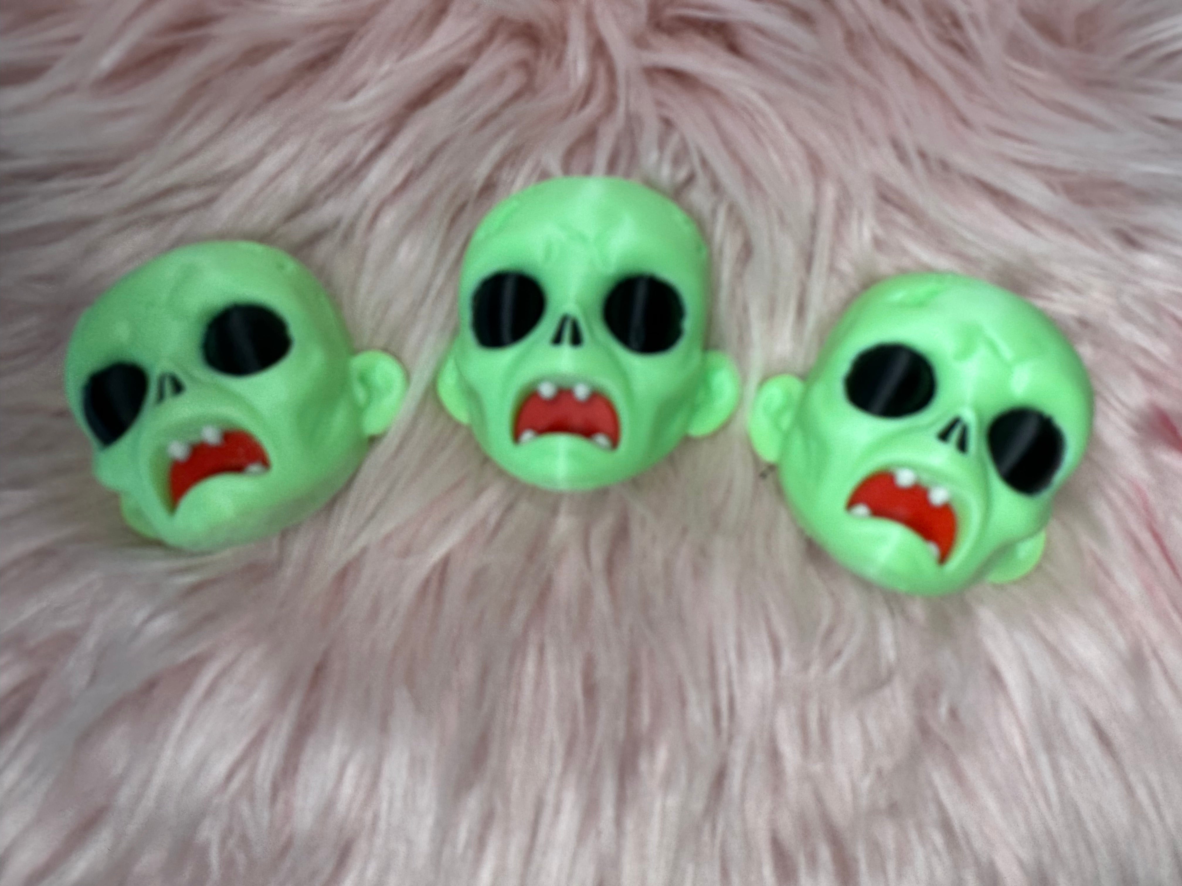 Tumbler Shield: Zombie