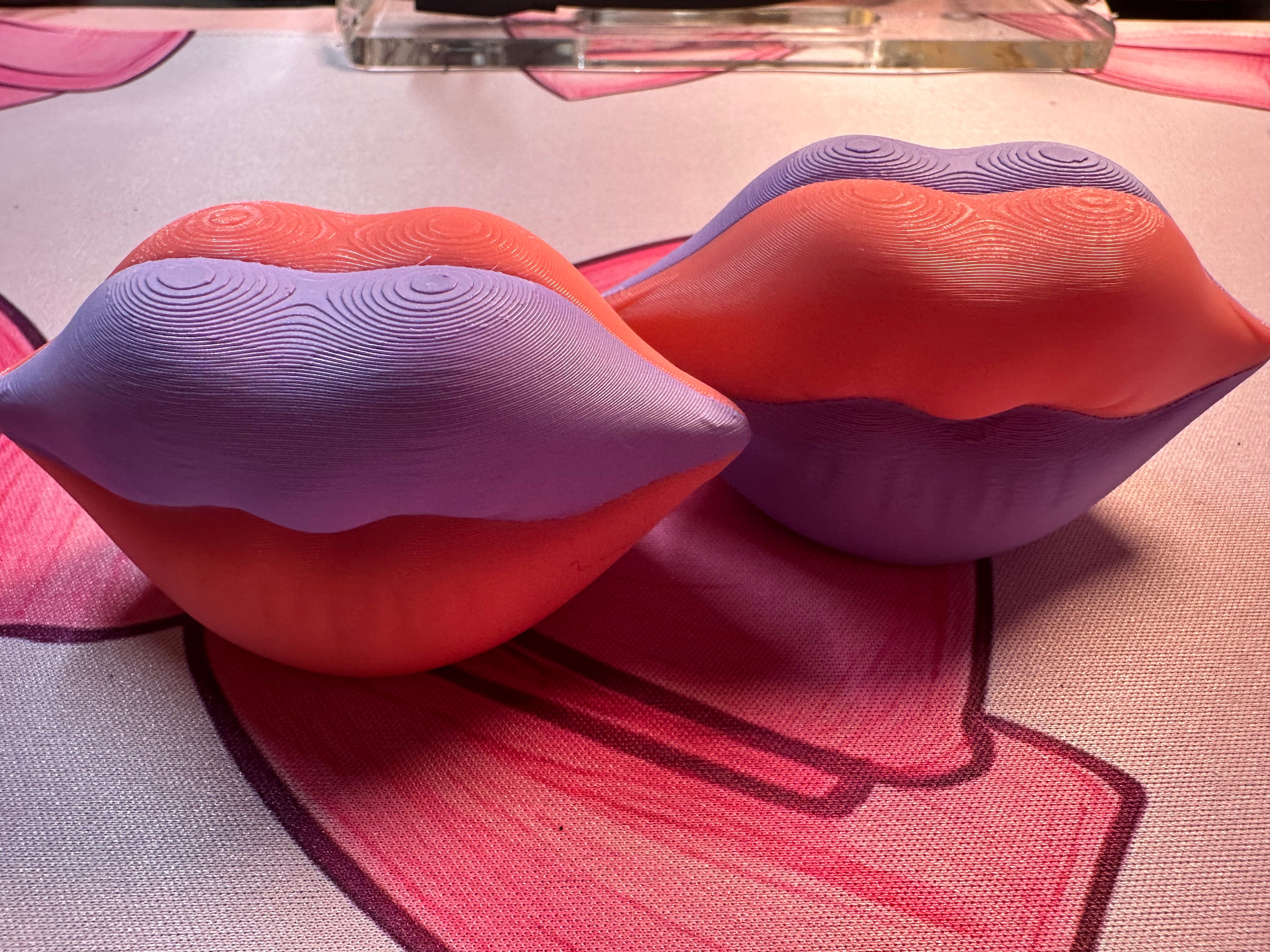 Tumbler Toppers: Lips