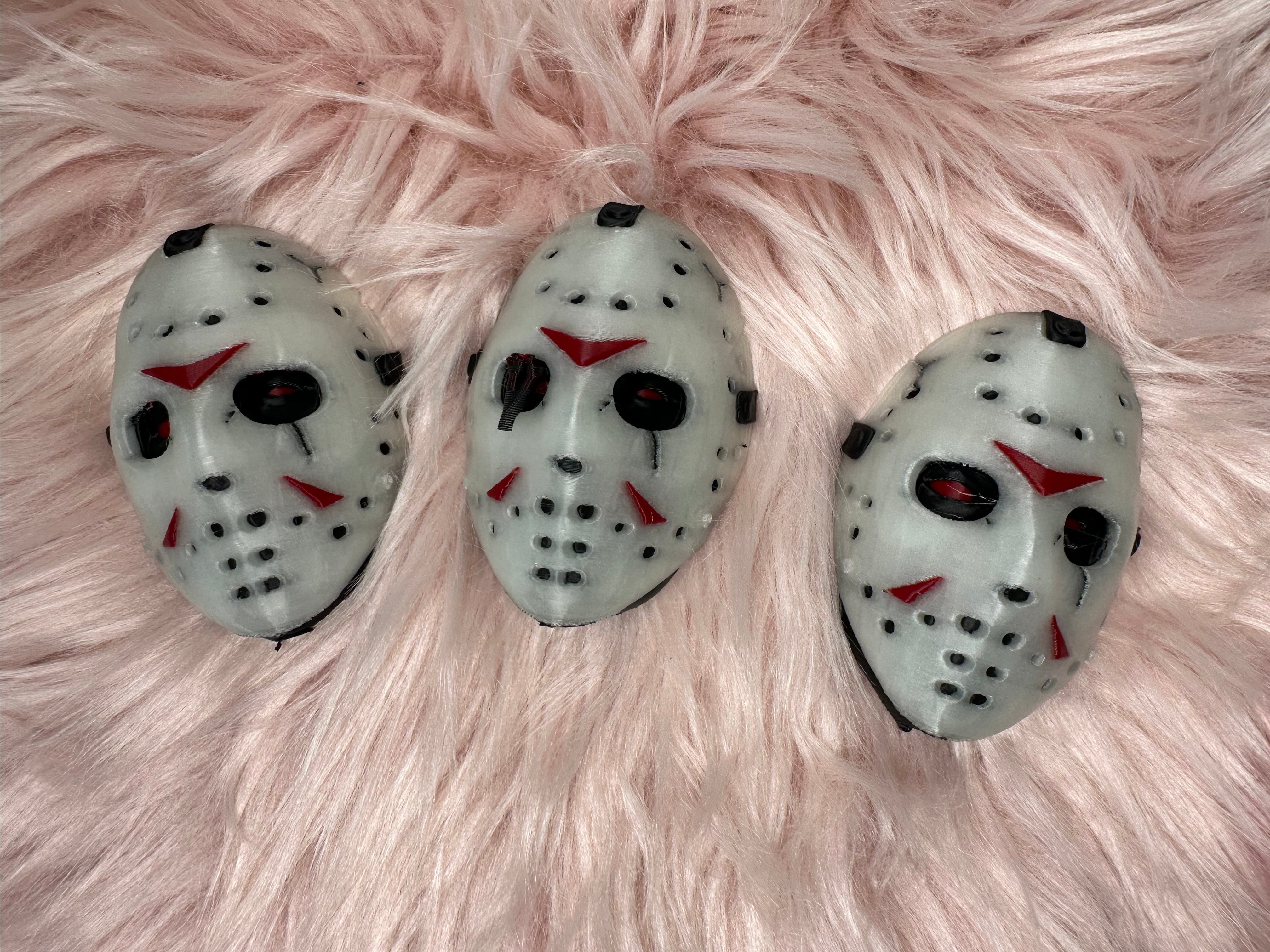 Tumbler Shield: Halloween Hockey Mask Myers